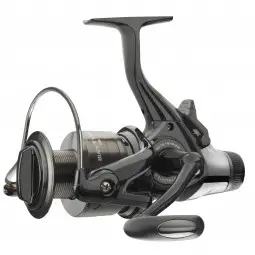 Expresní Doručení Rybářský naviják DAIWA BLACK WIDOW BR 4000A
