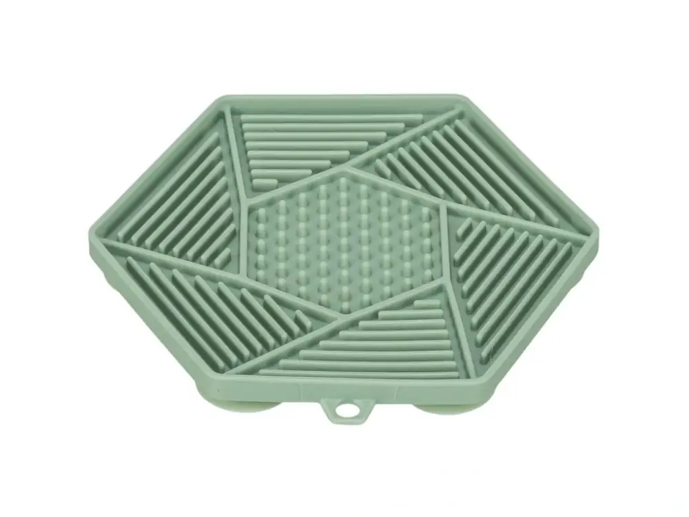 Lick´n´Snack HEXAGON s přísavkami - podložka k pomalému krmení, 17 cm, TPR/plast, zelená Finální Výprodej